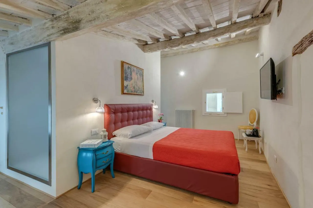 Residenza D'Epoca Historia Luxury Boutique Hotel Florence Italy